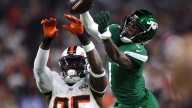 How Browns, Jets took different paths at trade deadline