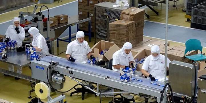 Salario mínimo de 2026: las empresas pagarían más de $3.000.000 por empleado, si se aprueba idea del ministro del Interior