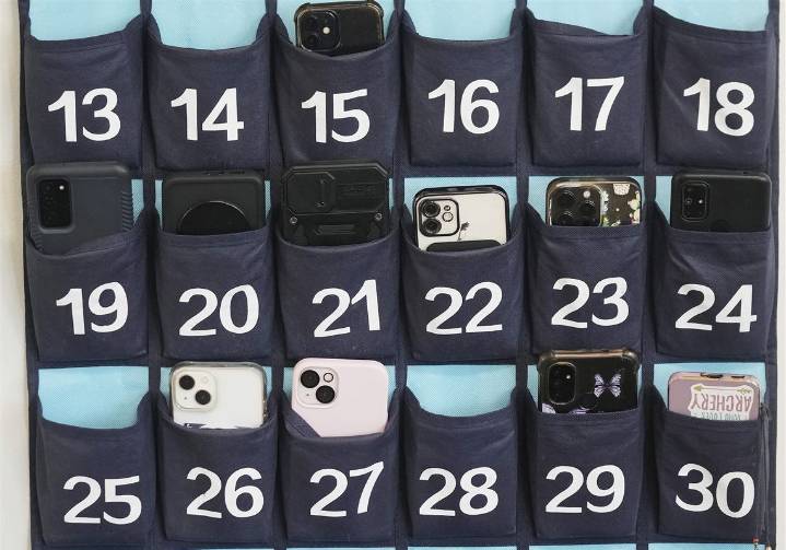 Pittsburgh Public considering districtwide cellphone ban after Carrick stabbing