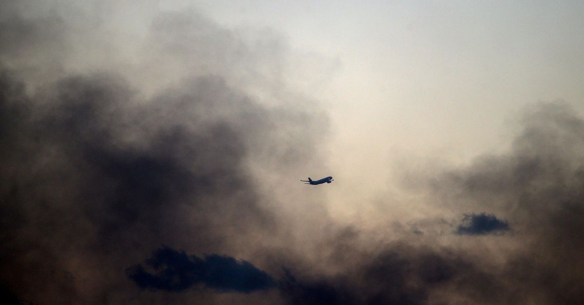 Israel mata al 'número dos' de Hezbolá en un bombardeo en el sur de Beirut