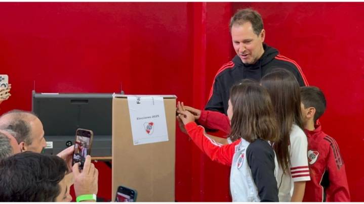 Jorge Brito votó y habló de su gestión en River: "En lo deportivo esperábamos que fuera más"
