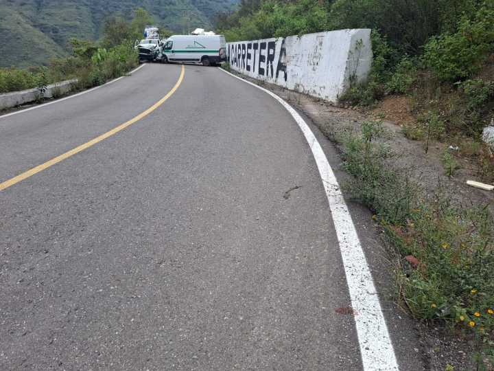 Reabren tránsito en carretera a Tuxtepec