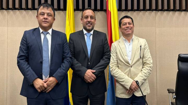 Gobernador Jorge Rey saluda a la nueva Mesa Directiva de la Asamblea de Cundinamarca para 2026