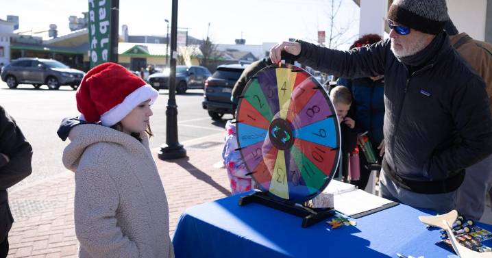 GALLERY: ASL Santa Parade in Margate