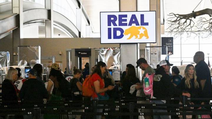 Los viajeros que no posean un documento REAL ID podrían ser multados con US$ 18 por la TSA