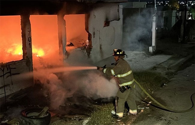 Incendian una vivienda abandonada en Acuña