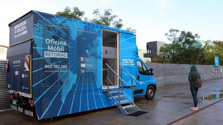 El aporte de la inmigración a la población gallega marca su techo: 57 altas al día en el último año