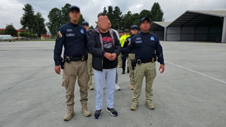 Nueve colombianos requeridos por narcotráfico fueron extraditados hacia Estados Unidos
