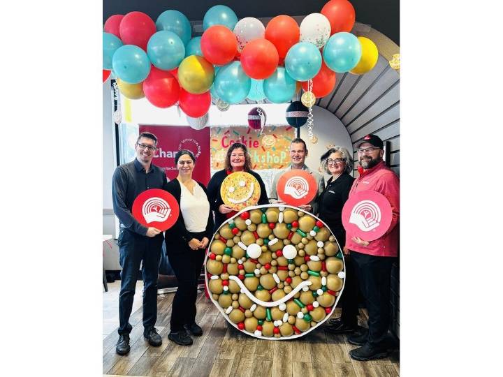 Kingston Holiday Smile Cookie campaign will support local United Way