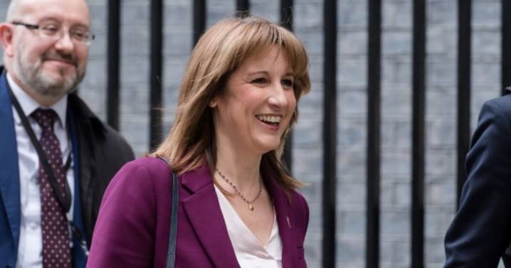 Rachel Reeves 'to confirm' £575 increase for state pensioners