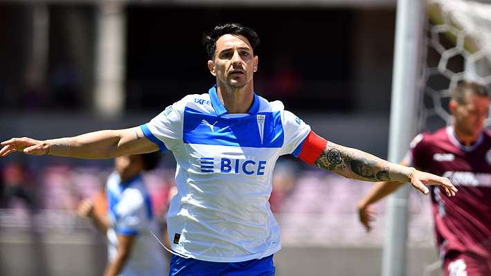 Católica resistió, logró sufrido triunfo ante La Serena y se mantiene firme por el Chile 2... Mira el nuevo gol de Zampedri Fue 1