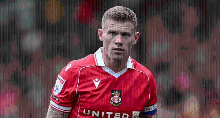 James McClean golpea aficionado rival tras encuentro