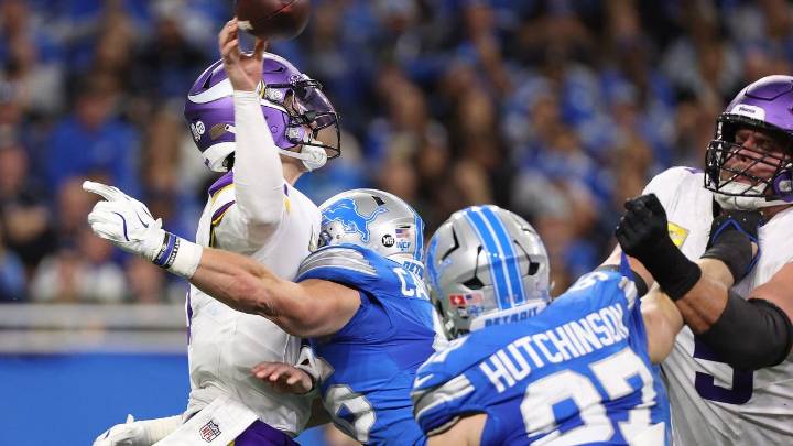Lions struggle against Vikings, lose at home