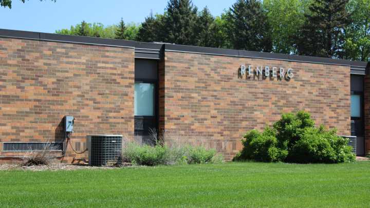 Renberg Elementary School will stay open 2 more years
