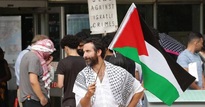 Canadian workers' free speech fears persist two years after Israel