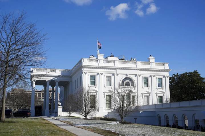 Dos miembros de la Guardia Nacional son baleados cerca de la Casa Blanca