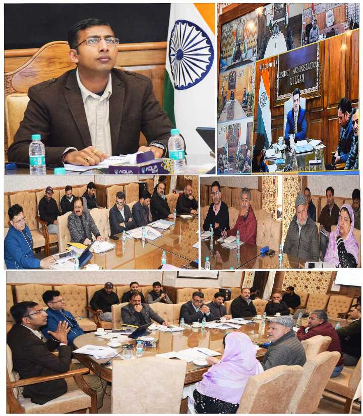 Div Com Kashmir reviews Winter Preparedness of KPDCL, Power Supply Scenario