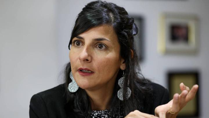 Ministerio de Ambiente aclara que sanción contra Irene Vélez 'no está en firme' tras orden de cinco días de arresto por desacato en caso de La Mojana