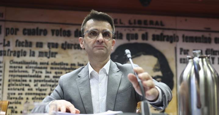 El presidente de RTVE niega la evidencia: «TVE no es sanchista»