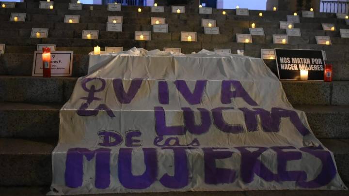 Vigilia feminista en Cáceres