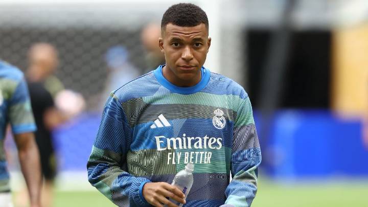 Kylian Mbappé ups PSG compensation claims to $300M