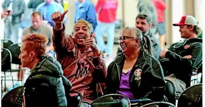 LENGTHY STRIKE COMES TO AN END