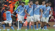 Manchester City golea 3-0 a Liverpool y son escoltas del líder Arsenal