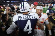 NFL Reacts to Postgame Handshake Between Patrick Mahomes, Dak Prescott
