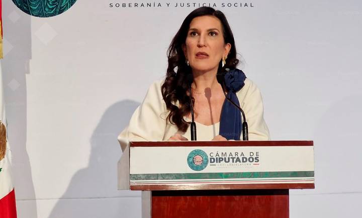 Convoca Kenia López a la unidad y rechaza discursos que dividan