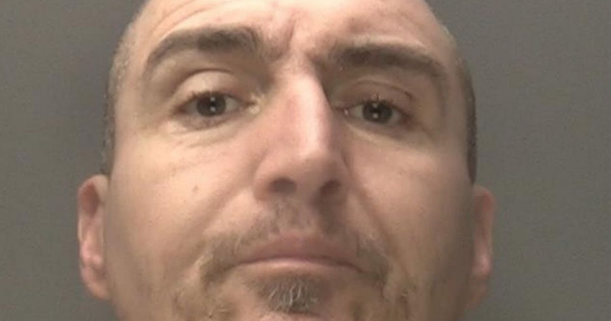 Police appeal over wanted man after theft from Coventry shop