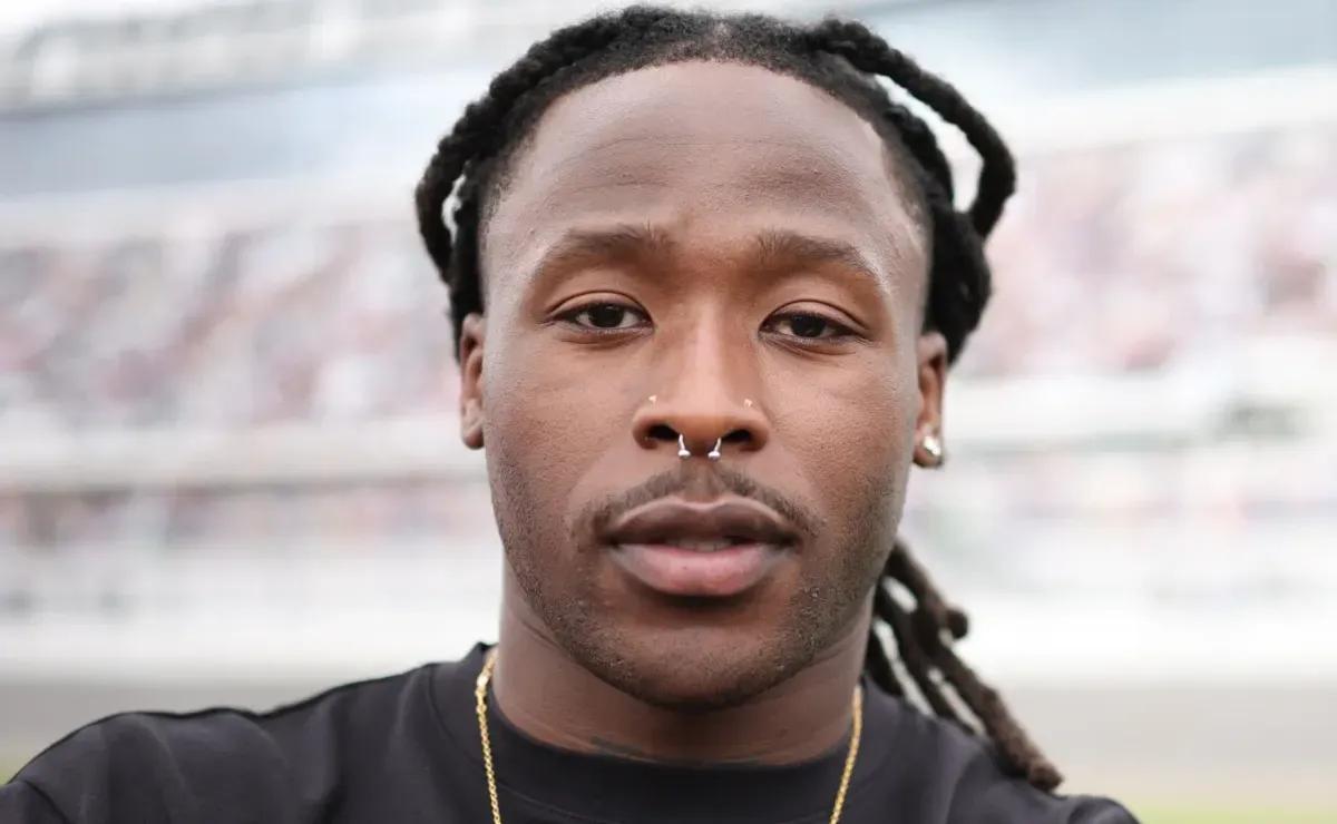 Why is Alvin Kamara not playing today for the Saints vs Dolphins in Week 13 of 2025 NFL season?