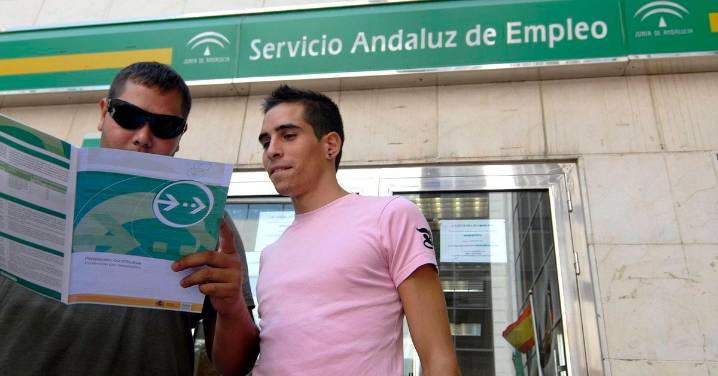 El inicio del otoño dibuja un leve repunte del paro en Málaga