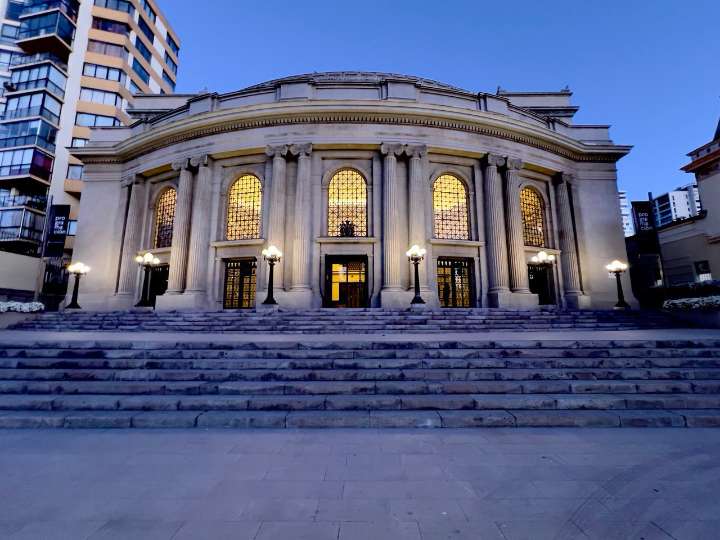 FICVIÑA 2025: Viña del Mar recibe más de 100 películas gratuitas en el festival de cine más antiguo de Chile