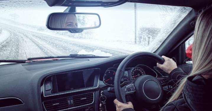 The one little-known button that will help warm up your car 'in minutes'