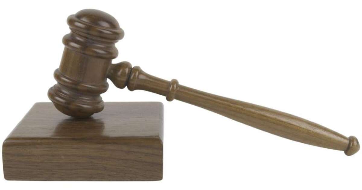 Judge dismisses federal lawsuit against Iowa Poll, Des Moines Register