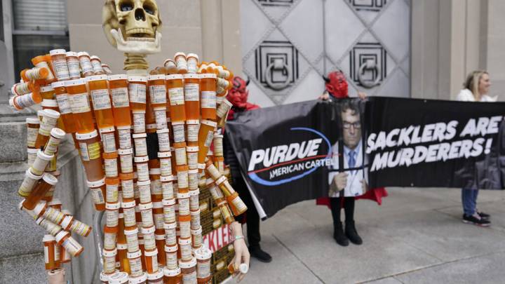 Judge approves opioid settlement for Purdue Pharma