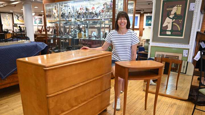 Mid-century modern set would command more in shop