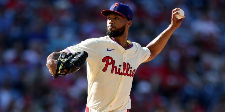 Cristopher Sánchez finishes in second place for NL Cy Young Award