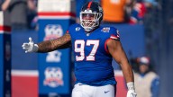 Carl Banks sets aside Dexter Lawrence beef to deliver piping