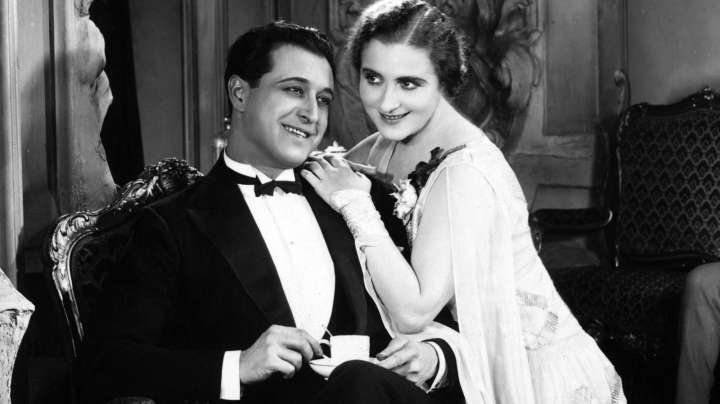 What It Was Like To Be Filthy Rich 100 Years Ago