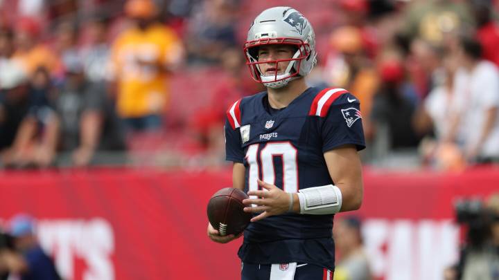 Jets vs. Patriots prediction: Odds, expert picks, QB matchup, injury update, betting trends, and stats