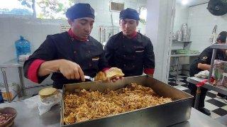 Cancún gana concurso “La Mejor Cochinita de la Península” organizado por CECATI 169