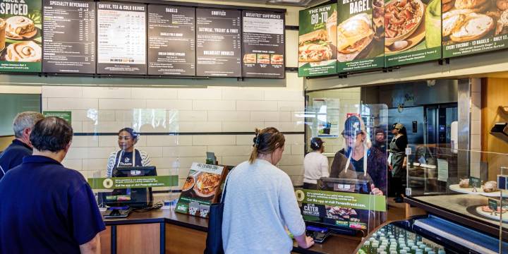 Panera’s CEO unveiled a comeback plan—and it includes better ingredients like lettuce: ‘No one likes iceberg’