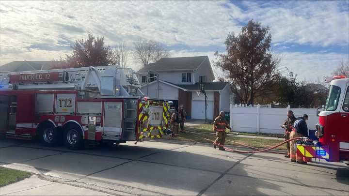 One hospitalized in southeast Lincoln house fire