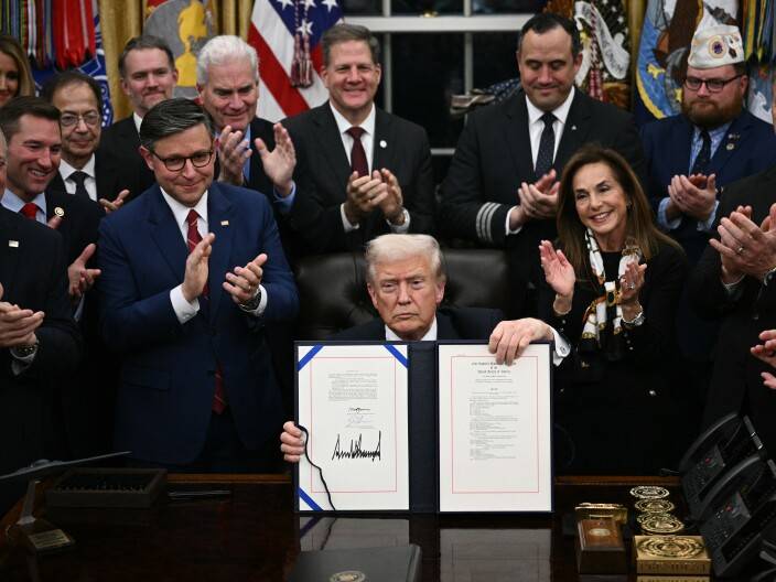 The longest government shutdown in U.S. history comes to a close