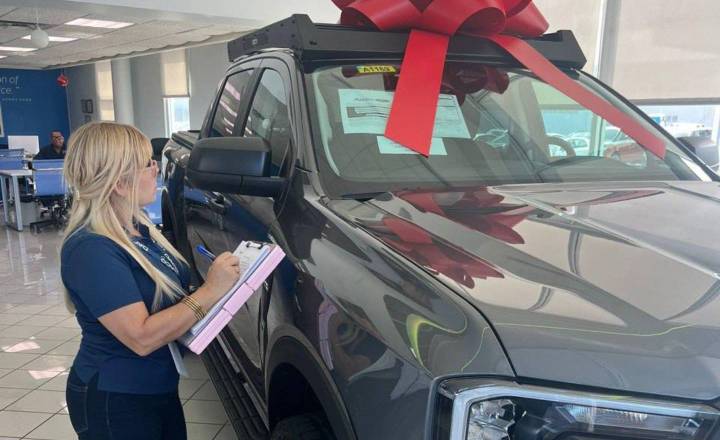 DACO impone casi 500 multas a concesionarios de autos