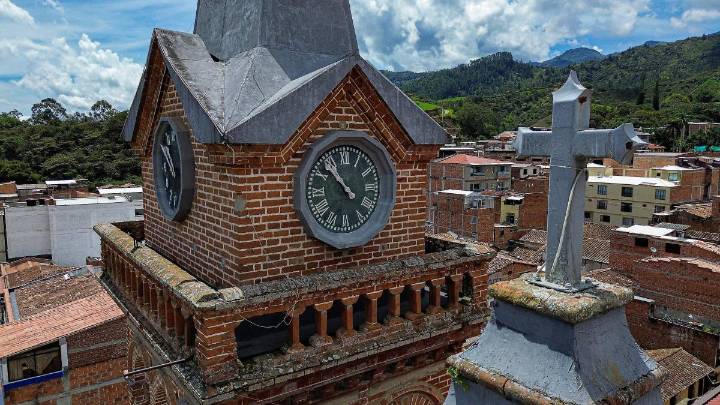 ¡Atención músicos!: poco tiempo para el cierre de la convocatoria del Festival de la Canción Piña de Oro