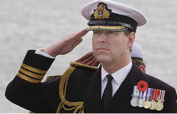 Andrés Mountbatten Windsor podrá conservar la medalla que recibió por participar en la guerra de las Malvinas/Falkland
