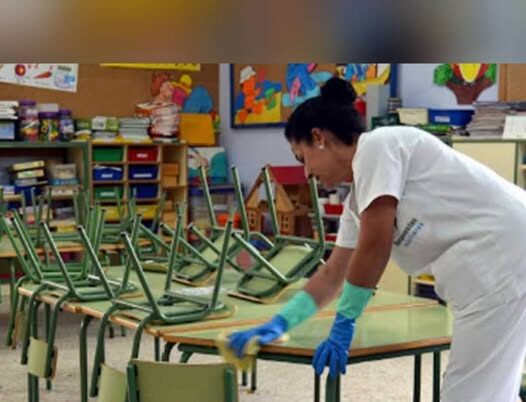 Dieron día libre a trabajadores educacionales