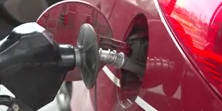 Gas prices take slight drop with Thanksgiving nearing